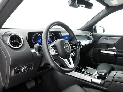 Mercedes GLB - foto 11