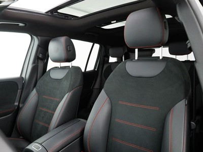 Mercedes GLB - foto 13