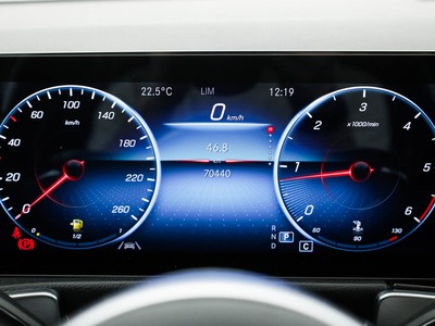 Mercedes GLB - foto 15