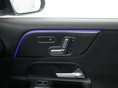 Mercedes GLB - foto 18