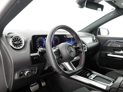 Mercedes GLA - foto 11