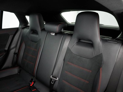 Mercedes CLA Shooting Brake - foto 14