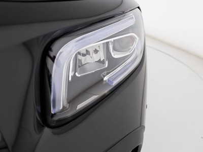 Mercedes GLB - foto 8