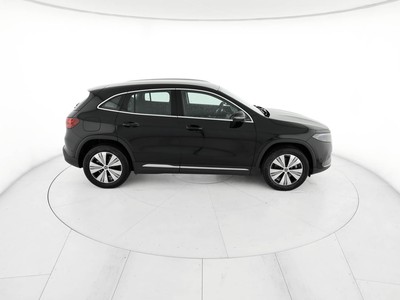 Mercedes EQA - foto 5