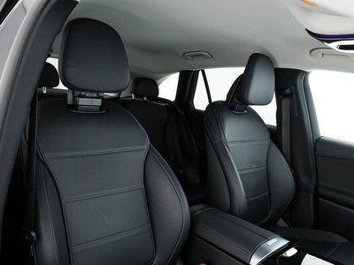 Mercedes GLC - foto 12