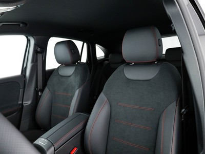 Mercedes GLA - foto 13