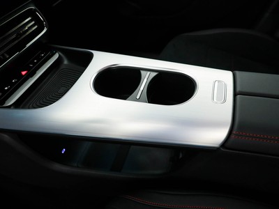 Mercedes GLB - foto 19