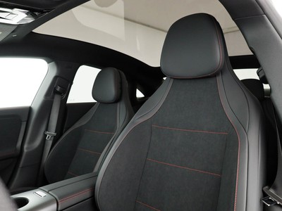 Mercedes CLA Coupè - foto 13