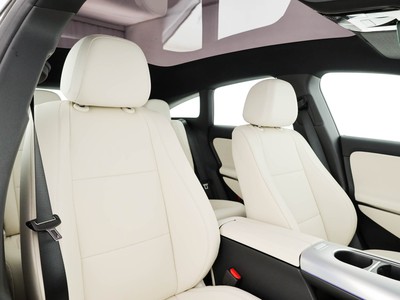 Mercedes CLA Shooting Brake - foto 12