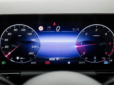 Mercedes GLA - foto 15