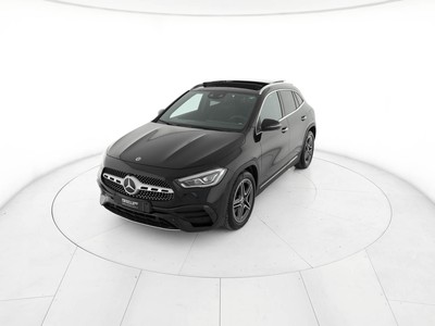 Mercedes GLA 200 d premium auto