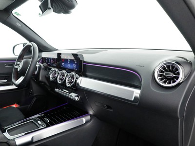 Mercedes GLB - foto 10