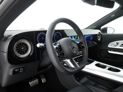 Mercedes CLA Coupè - foto 11