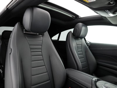 Mercedes Classe E Coupè - foto 11