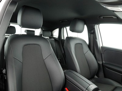 Mercedes GLA - foto 12