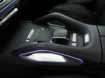 Mercedes GLE - foto 19