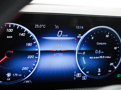 Mercedes CLA Shooting Brake - foto 15