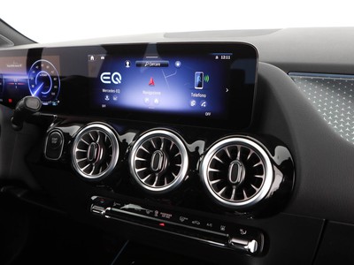 Mercedes EQA - foto 16