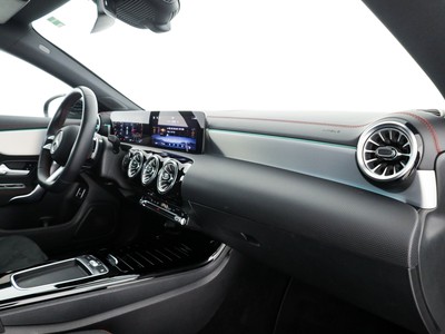 Mercedes CLA Shooting Brake - foto 10