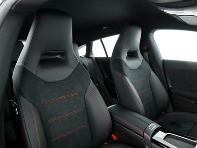 Mercedes CLA Shooting Brake - foto 12