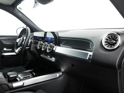 Mercedes GLB - foto 10