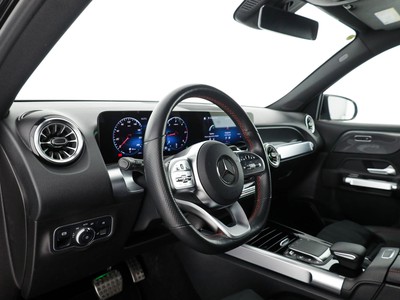 Mercedes GLB - foto 11