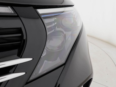 Mercedes EQC - foto 8