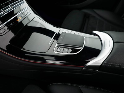 Mercedes EQC - foto 19