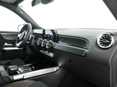 Mercedes GLB - foto 10