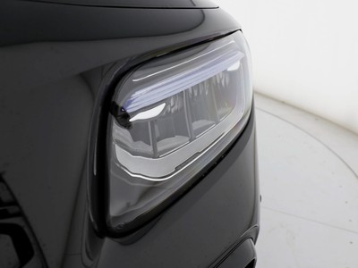Mercedes GLB - foto 8