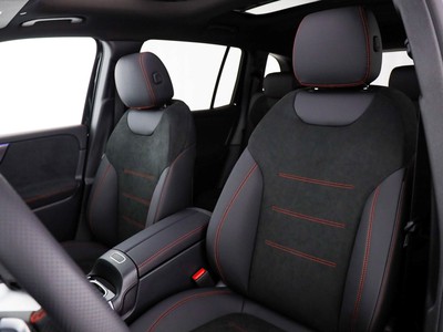 Mercedes GLB - foto 13