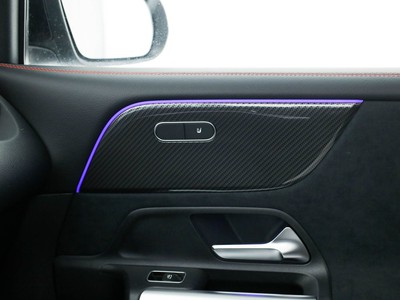 Mercedes GLB - foto 18
