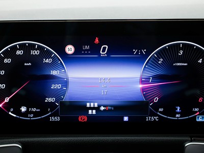 Mercedes GLB - foto 15