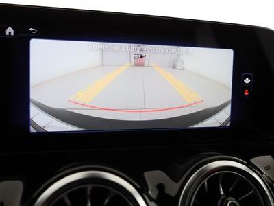 Mercedes EQA - foto 18