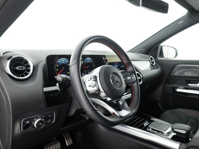 Mercedes GLA - foto 11
