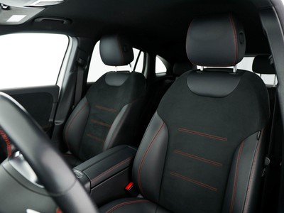 Mercedes GLA - foto 13