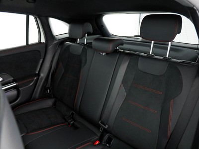 Mercedes GLA - foto 14