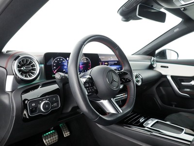 Mercedes CLA Shooting Brake - foto 11