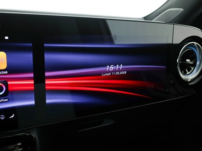 Mercedes GLB - foto 18