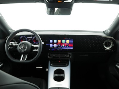 Mercedes GLB - foto 9
