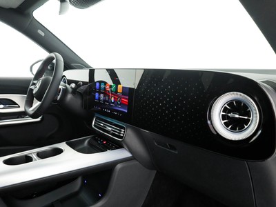 Mercedes GLB - foto 10