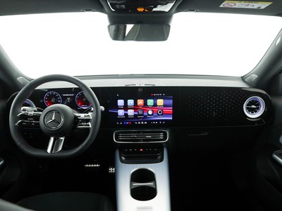 Mercedes GLB - foto 9