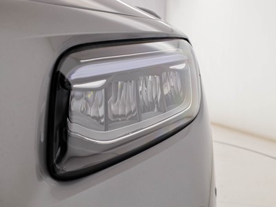 Mercedes GLB - foto 8