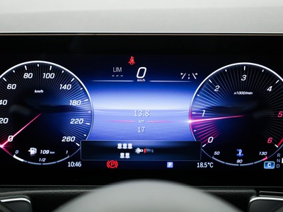 Mercedes GLB - foto 16
