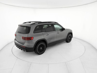 Mercedes GLB - foto 4