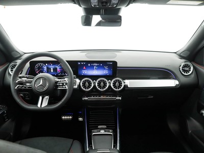 Mercedes GLB - foto 9