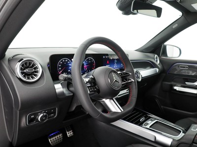 Mercedes GLB - foto 11