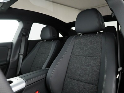 Mercedes CLA Coupè - foto 13