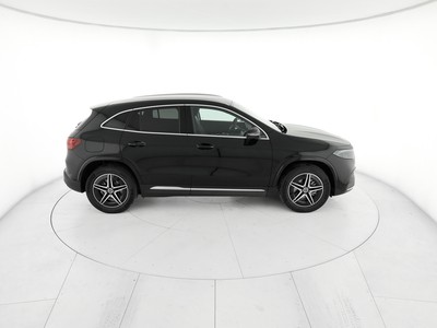 Mercedes EQA - foto 5