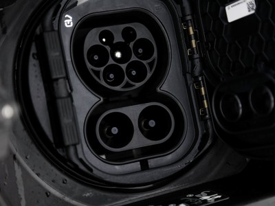 Mercedes EQA - foto 20